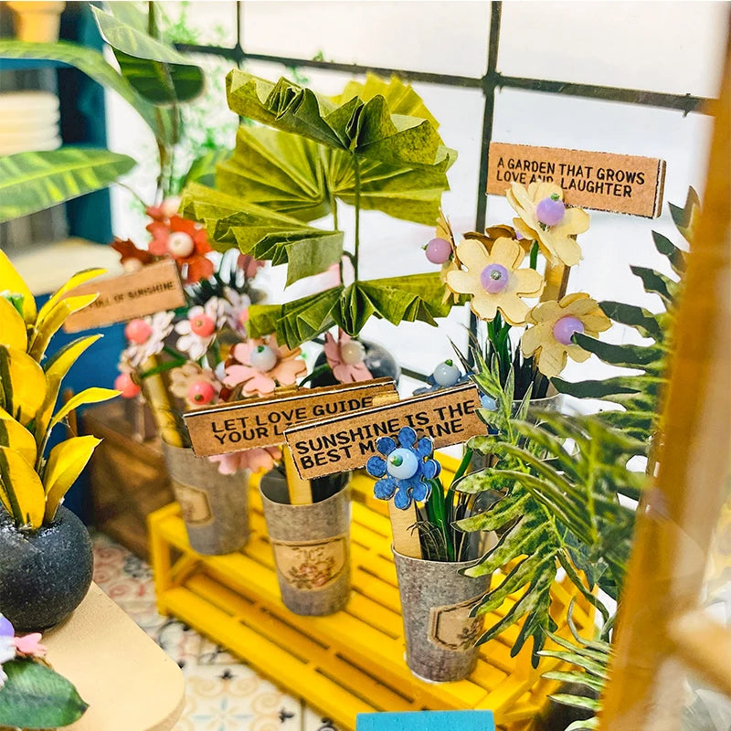 LED Mini Dollhouse Kit